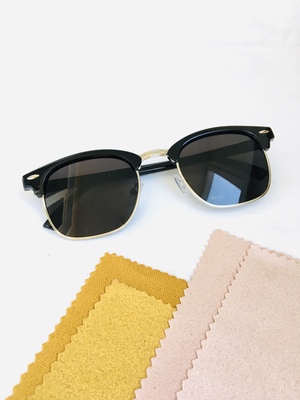    Fugiean ( RayBan)  (,    Fugiean ( RayBan) )